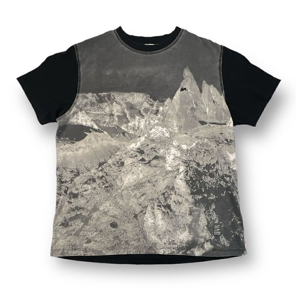 A. Tiziano T-Shirt Size Large